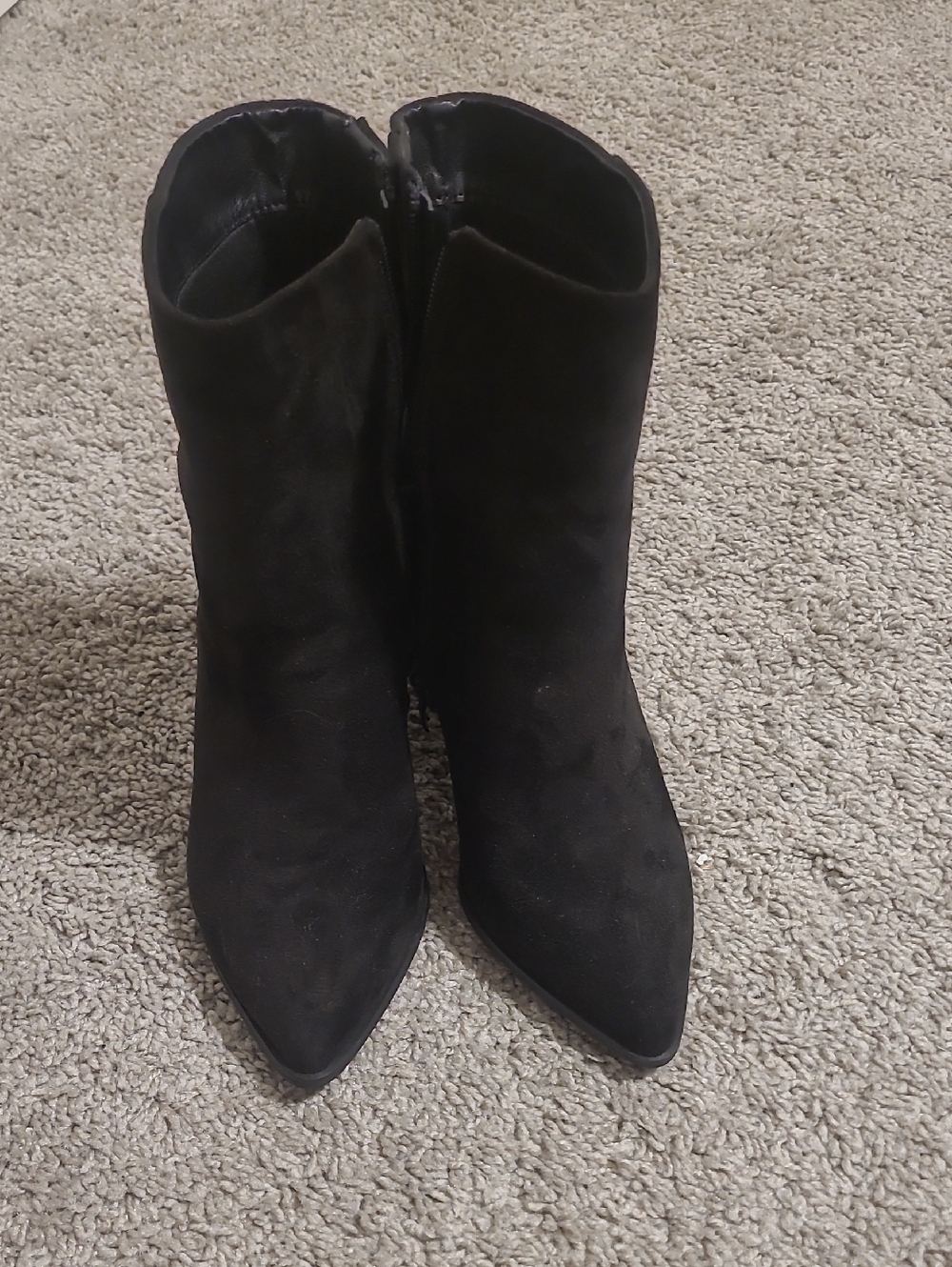 Women’s Black Pointed Toe Ankle Boots